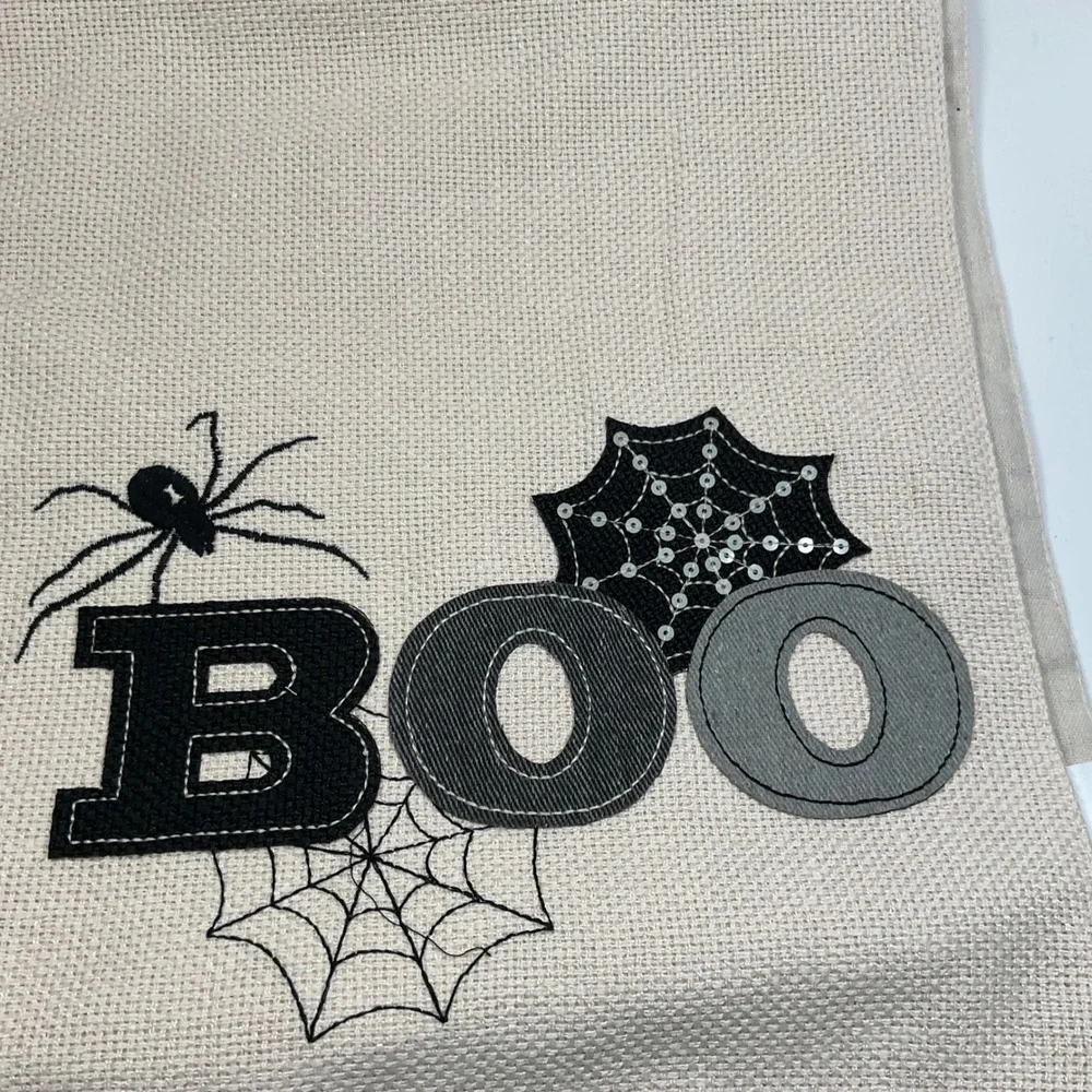 K&K interiors Boo Decorative Pillow & runner Spider Web Halloween Cream Black 1